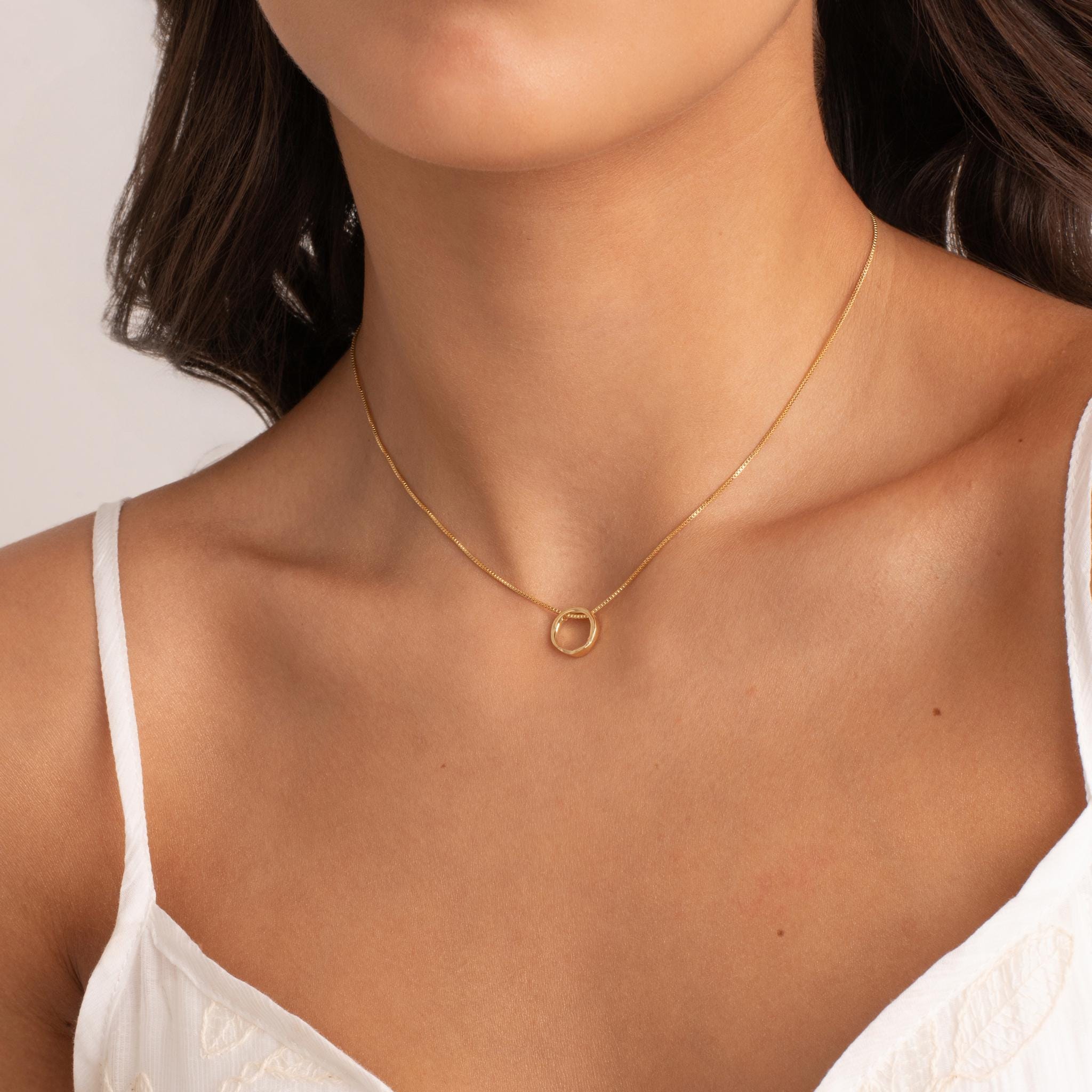 Circle Pendant Necklace