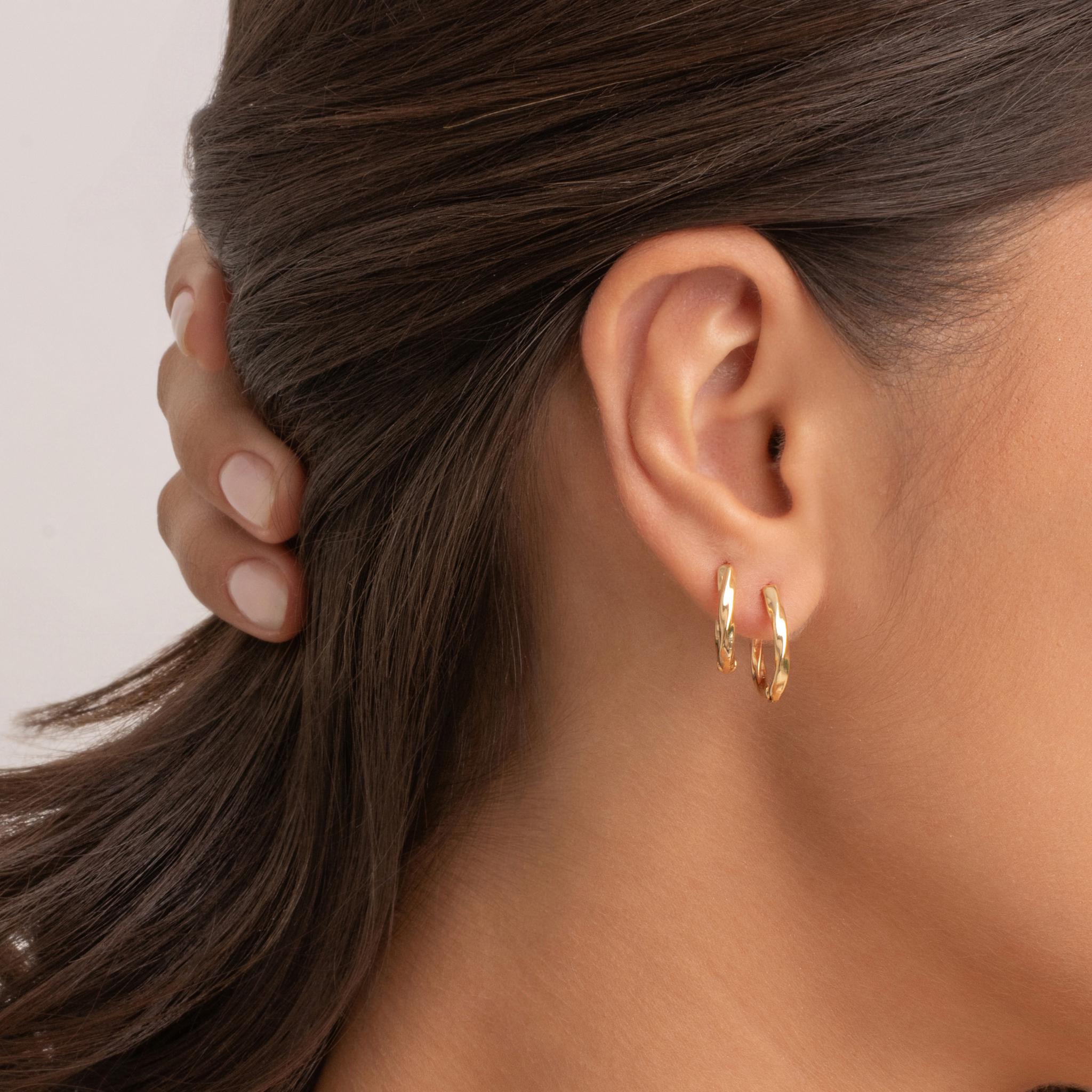 Diamond-Cut Hoop Set