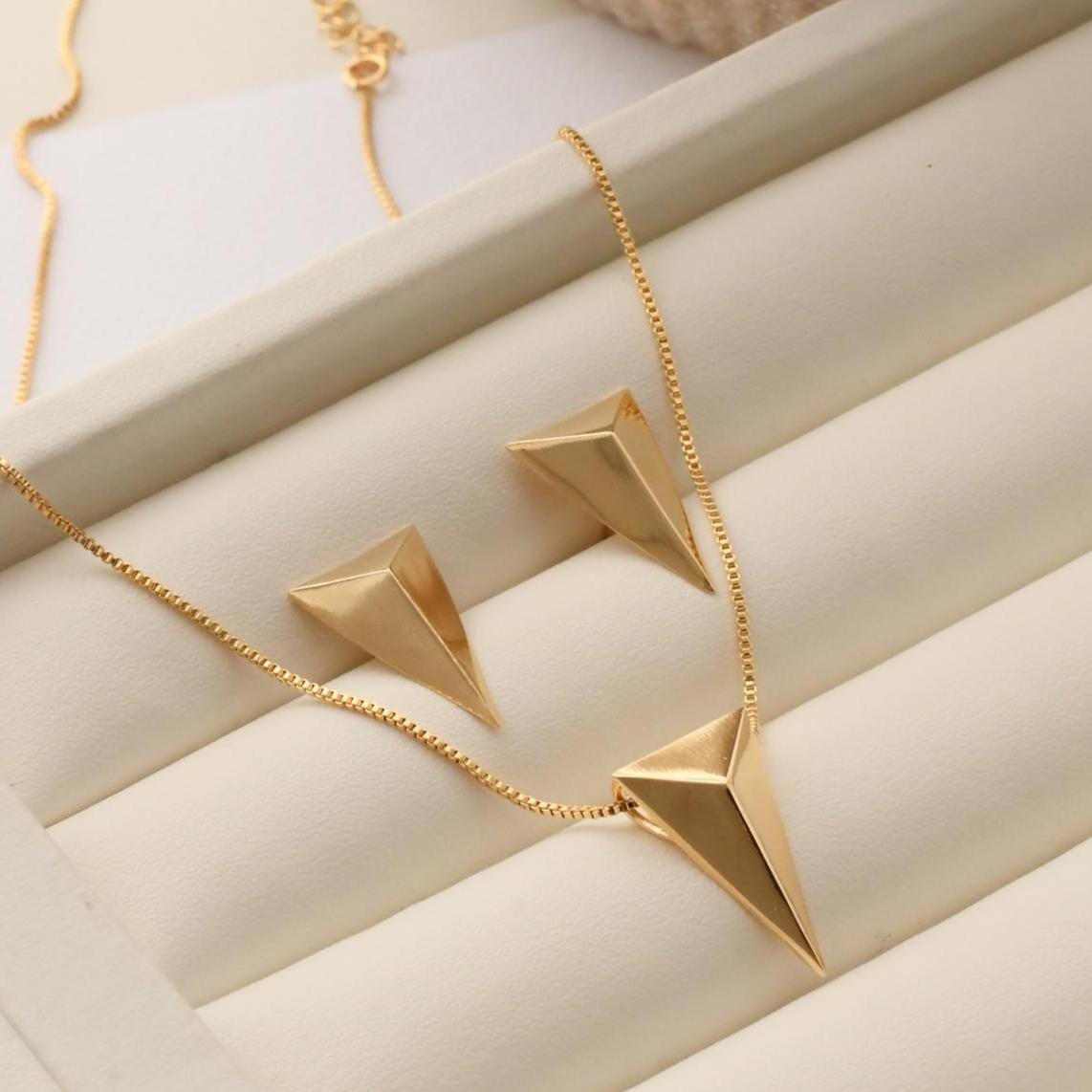 Geometric Set